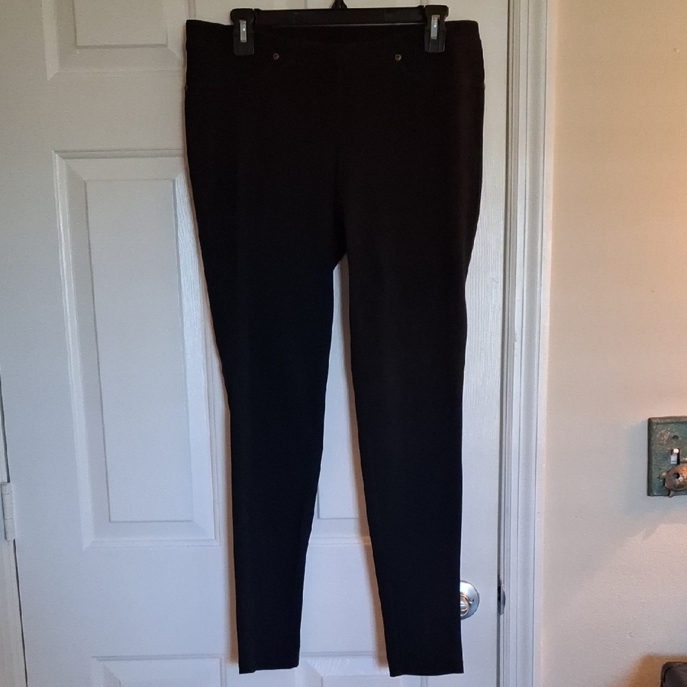 WinWin Black Skinny Women's Pants